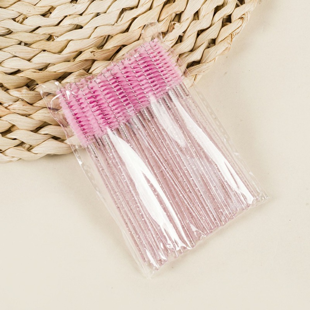 Peignes brosse à cils en crist - Beauty Makeup Background avis et prix